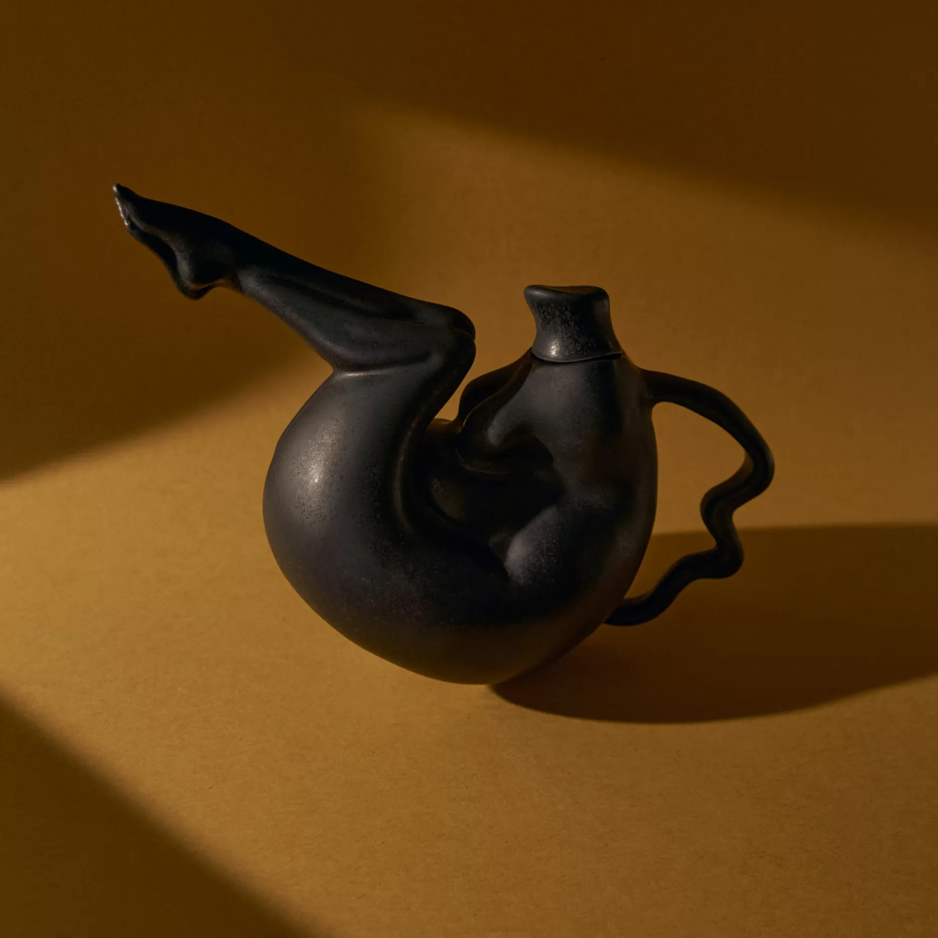 Anissa Kermiche Tit-Tea Pot (Matte Mottled Black) Fashion